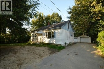 Building Photo - 490 Springbrook Ave