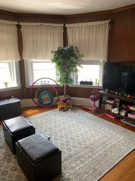Primary Photo - 264 Aspinwall Ave
