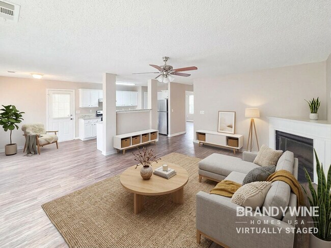 Foto del edificio - 6202 Hickory Ln Cir