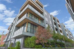 Building Photo - 1214 N American St