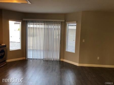 Foto del edificio - 3 br, 2 bath House - 236 Greenmoor # 105