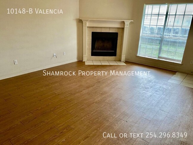 Building Photo - Cougar Ridge Duplex