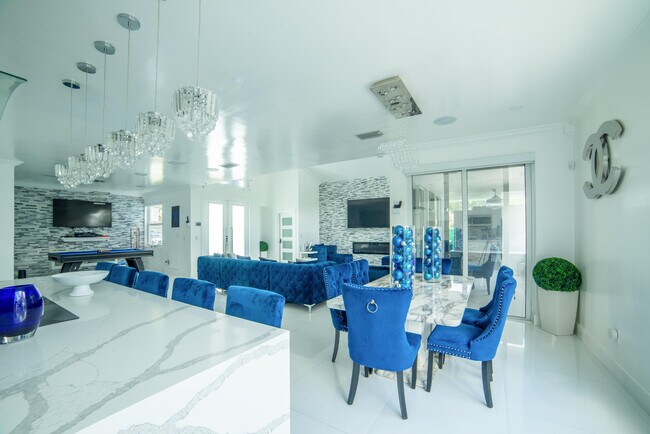 Foto del edificio - 4941 SW 150th Terrace
