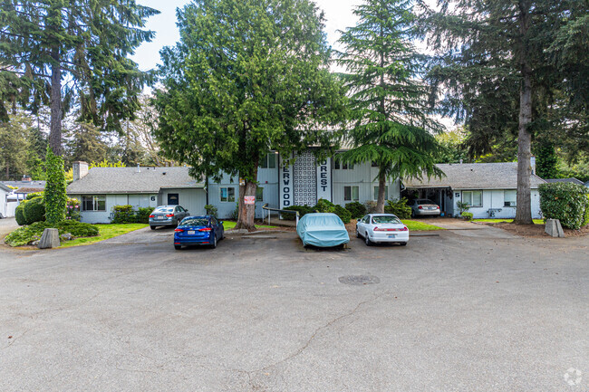 Building Photo - Sherwood Forest Apartments