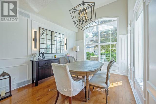 Photo du bâtiment - 519 Riverside Dr