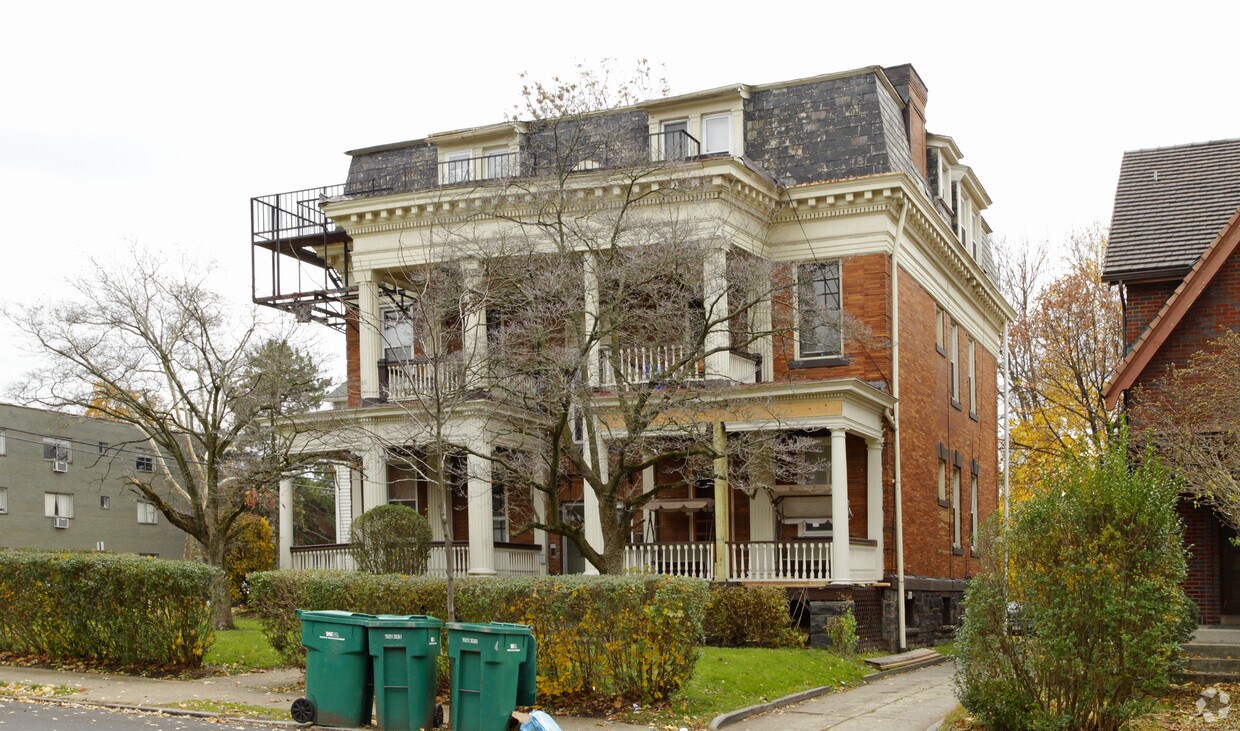 5622 Stanton Ave, Pittsburgh, PA 15206 Apartments in Pittsburgh, PA