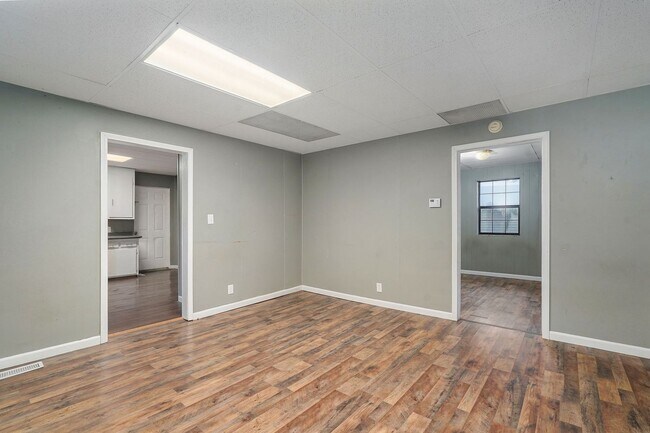 Foto del edificio - Charming and Updated Home on a Quiet Stree...