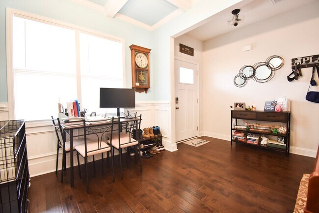 Foto del edificio - 187 Cloverwood Ln