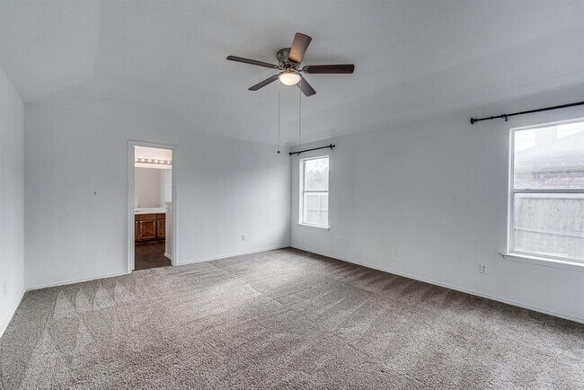 Foto del edificio - 1618 Sabine Dr