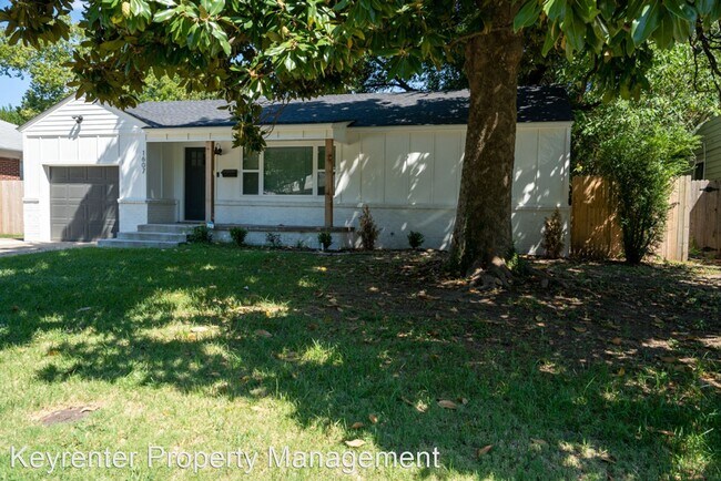 Foto del edificio - 2 br, 1 bath House - 1607 E 53rd St