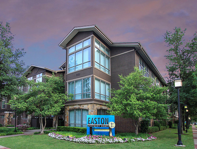 Foto del edificio - 2525 N Henderson Ave