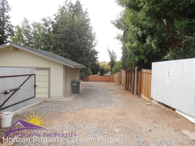 Building Photo - 3 br, 2 bath House - 4937 Buena Vista Ave