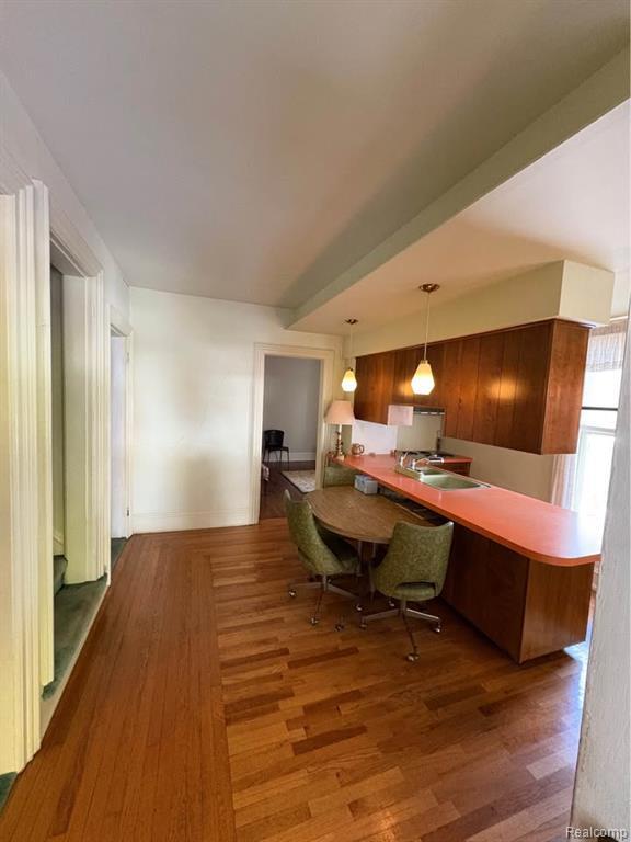 Foto del edificio - 426 E 4th St