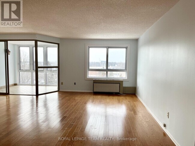 Building Photo - 960 Teron Rd