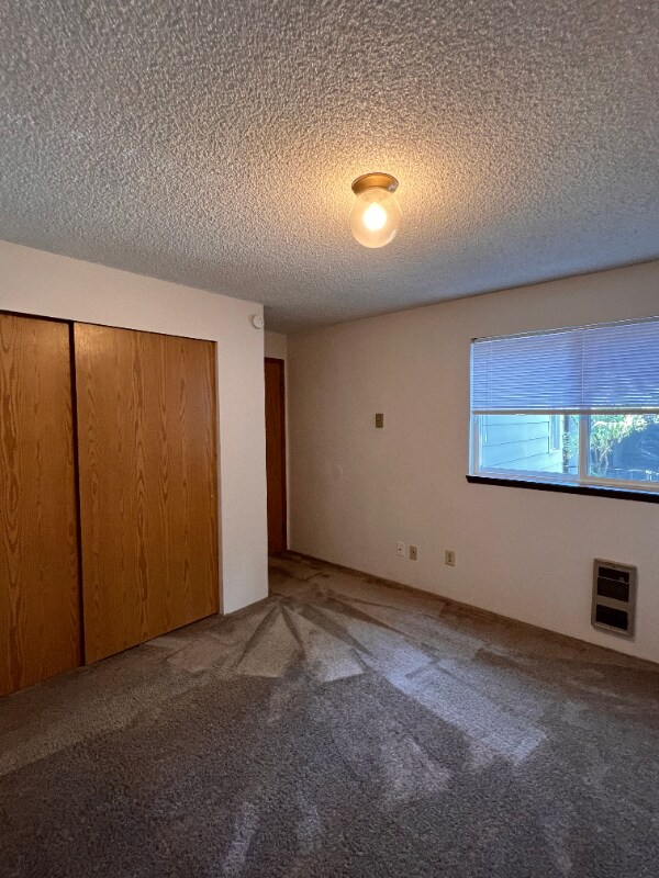 Foto del edificio - 10522 Lake City Way NE