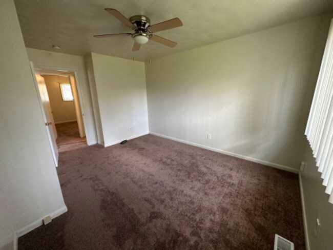 Foto del edificio - 4109 Burchfield Dr