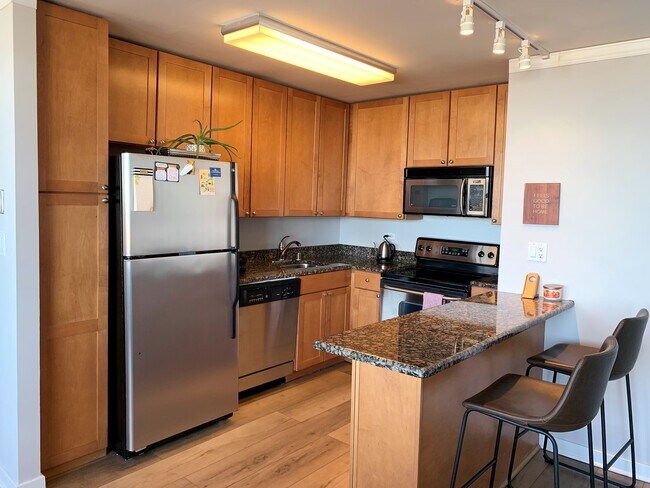 Kitchen - 655 W Irving Park Rd