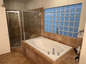 Building Photo - 9833 Marlink