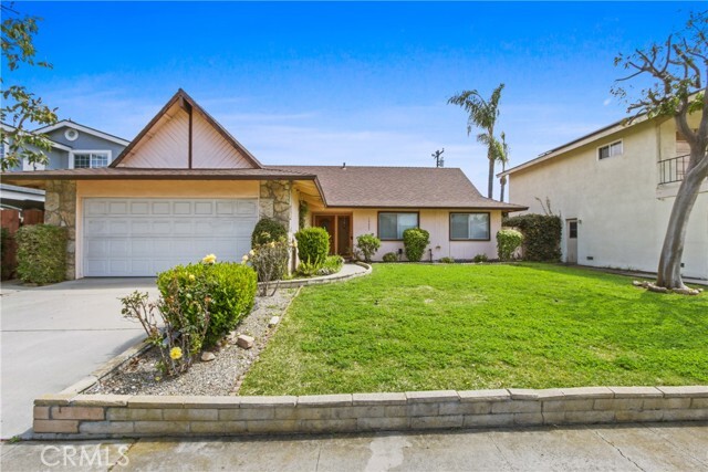 Primary Photo - 16622 Robert Ln