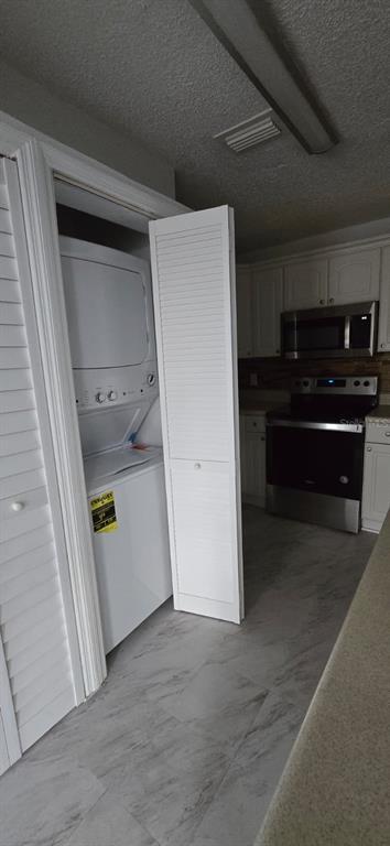 Foto del edificio - 8846 Coral Palms Ct