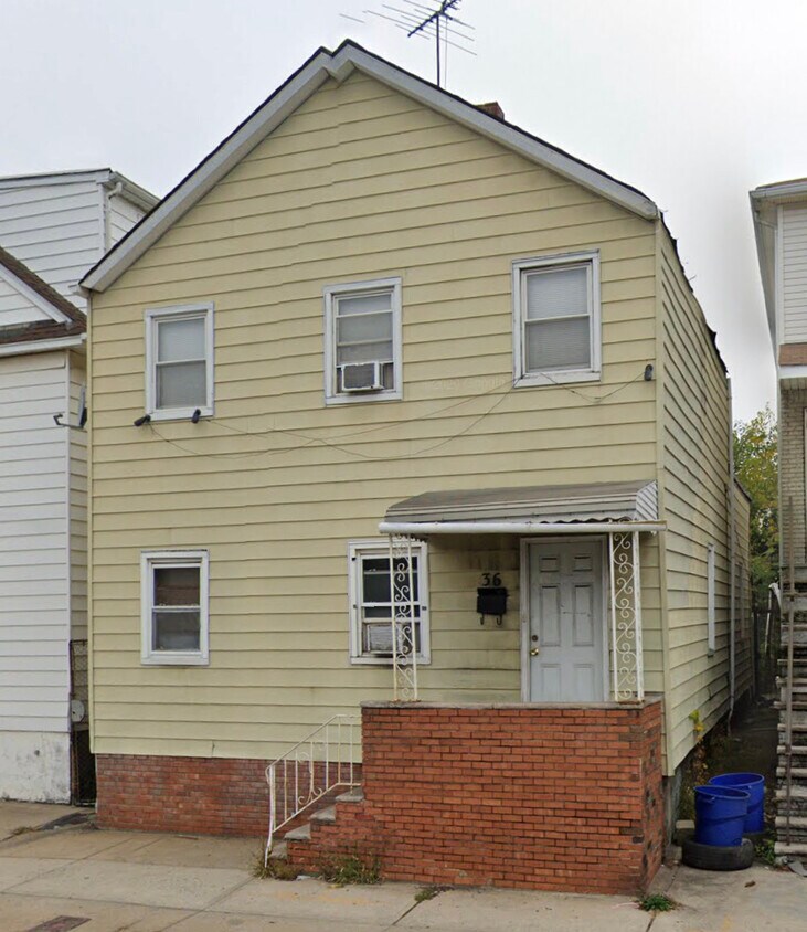 Building Photo - 36 Harrison Ave