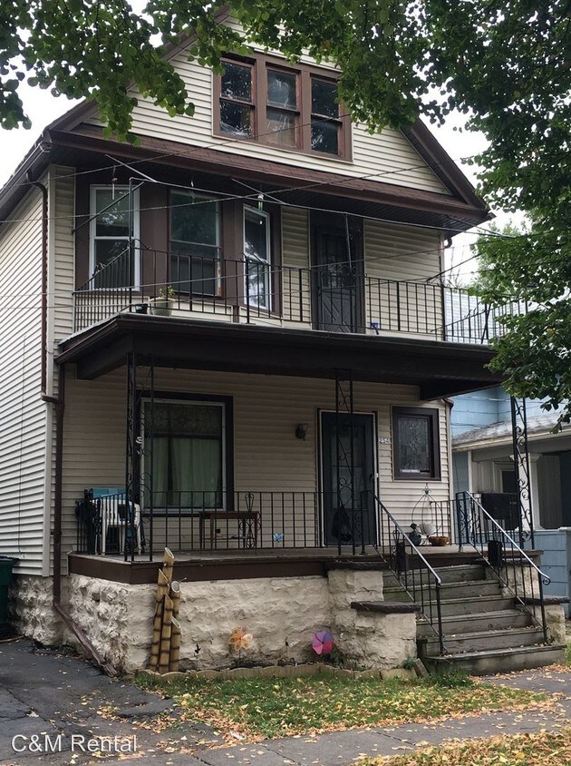 Primary Photo - 254 Benzinger St