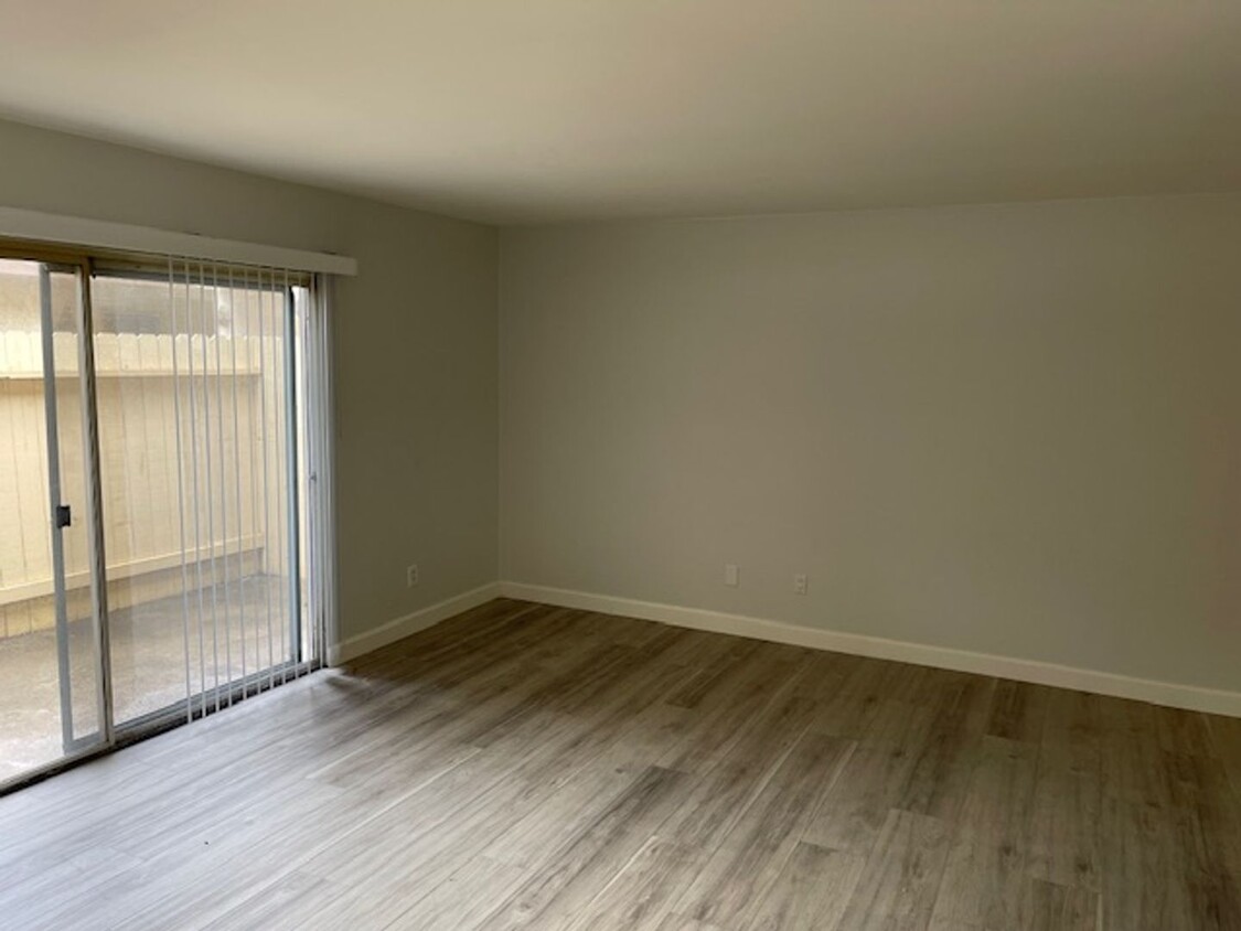 Primary Photo - Remodeled Condo