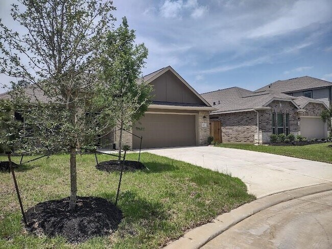 Building Photo - 1420 Cantabria Ct