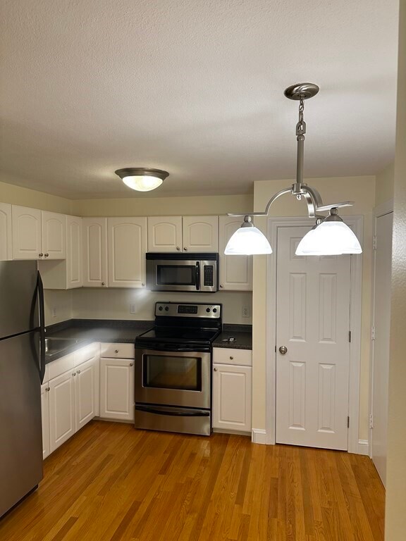 Building Photo - 217 Neponset Ave