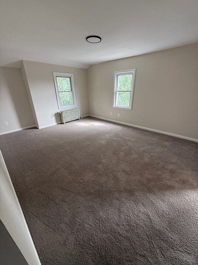 Building Photo - MOVE-IN SPECIAL AVAILABLE | 525+ CREDIT ACCEPTED