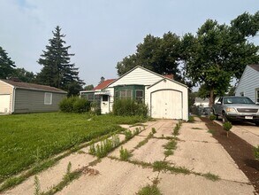Building Photo - 4915 N 51st Blvd