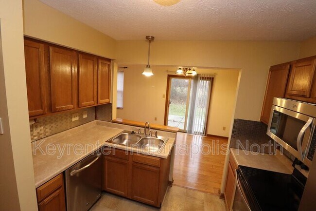 Building Photo - 807 Buffalo Run Way