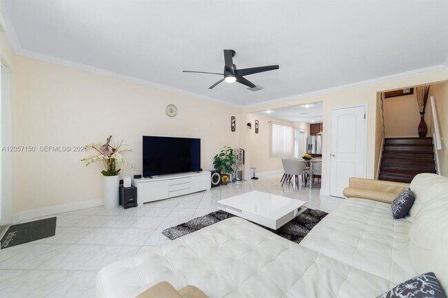 Foto del edificio - 4521 NE 21st Ave