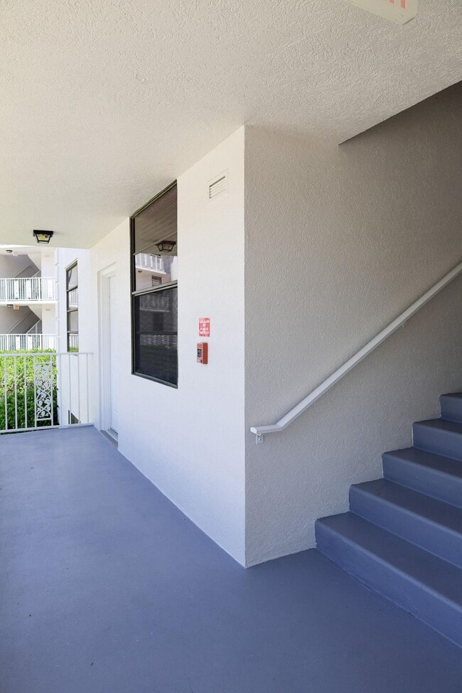 Building Photo - 3500 Whitehall Dr