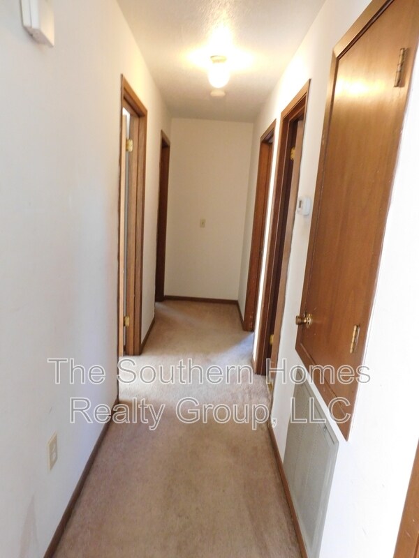 Foto del edificio - 2439 U.S. 411 - 5