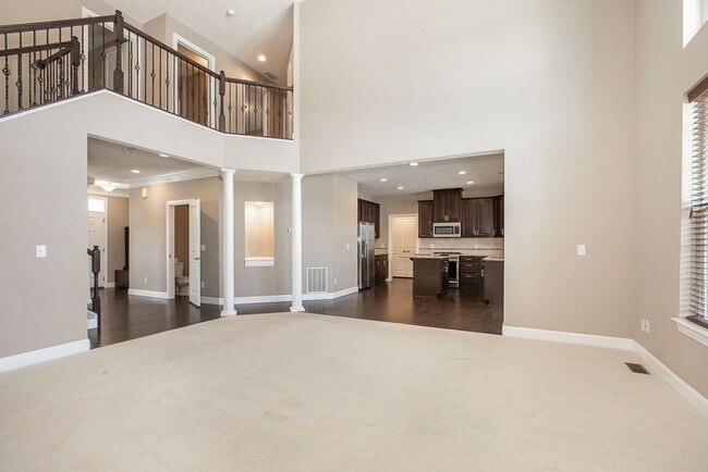 Foto del edificio - 2457 Woodhawk Ln