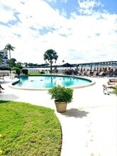 Building Photo - 2840 S Ocean Blvd