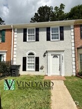 Building Photo - 4891 Jenny Dr