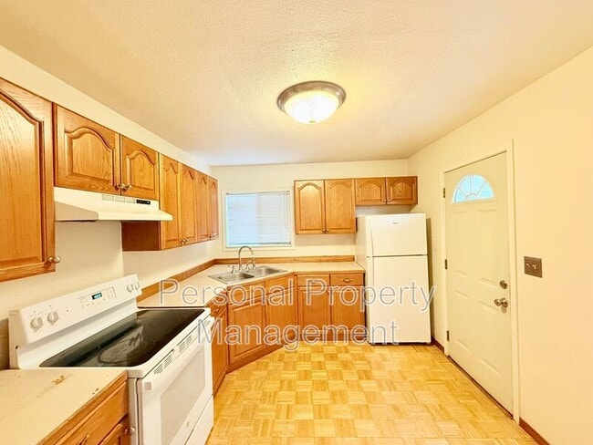 Foto del edificio - 1609 E Reserve St