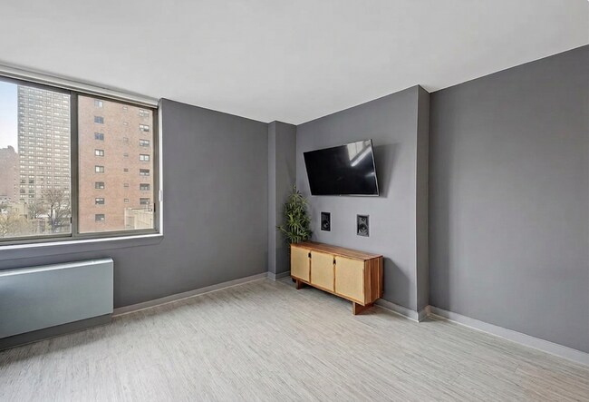 Foto del edificio - 250 E 30th St