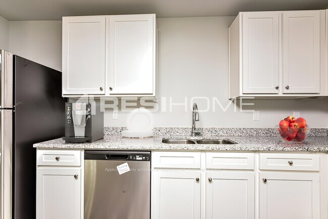 Building Photo - 147 Wellbrook Ct