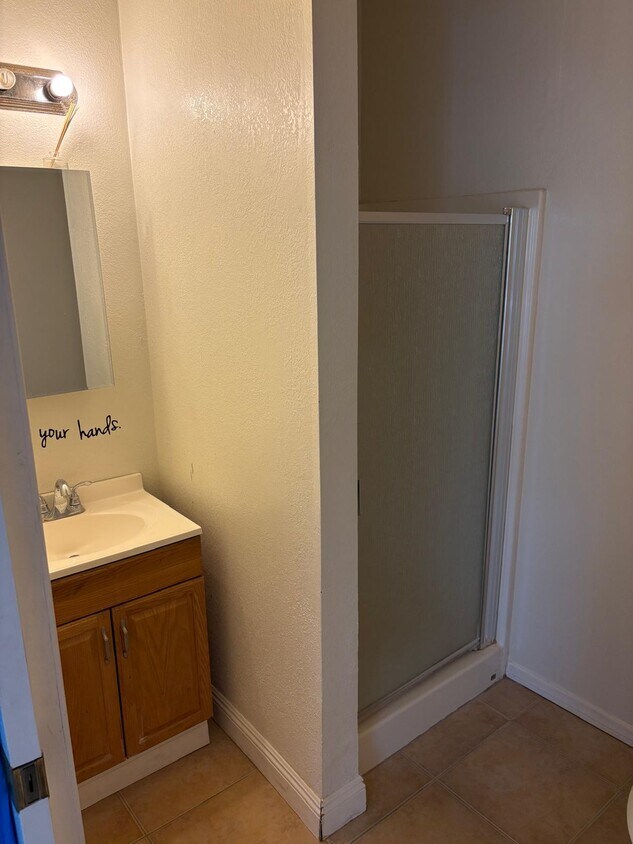 Foto principal - 2296 Trinway Ave