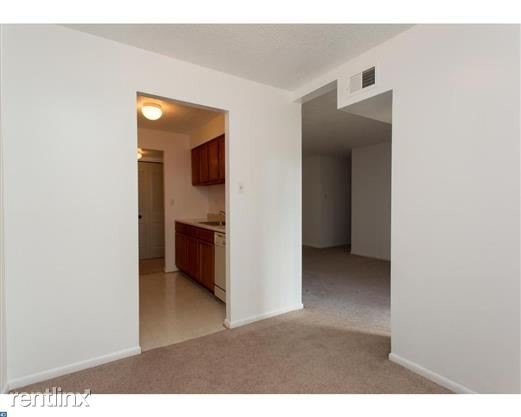 Foto del edificio - 2 br, 1 bath Condo - 3301 Valley Drive