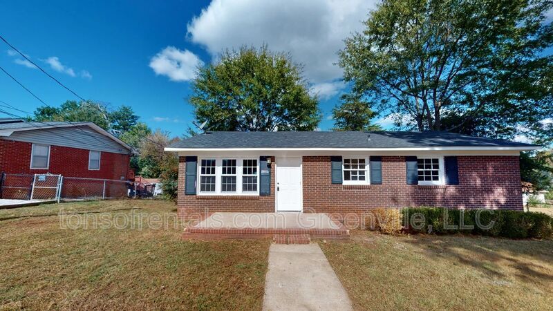 Primary Photo - 805 Anthony St