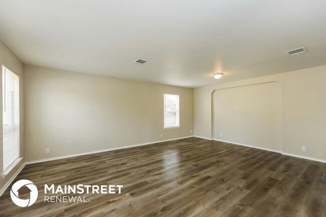 Foto del edificio - 823 Creek Gate