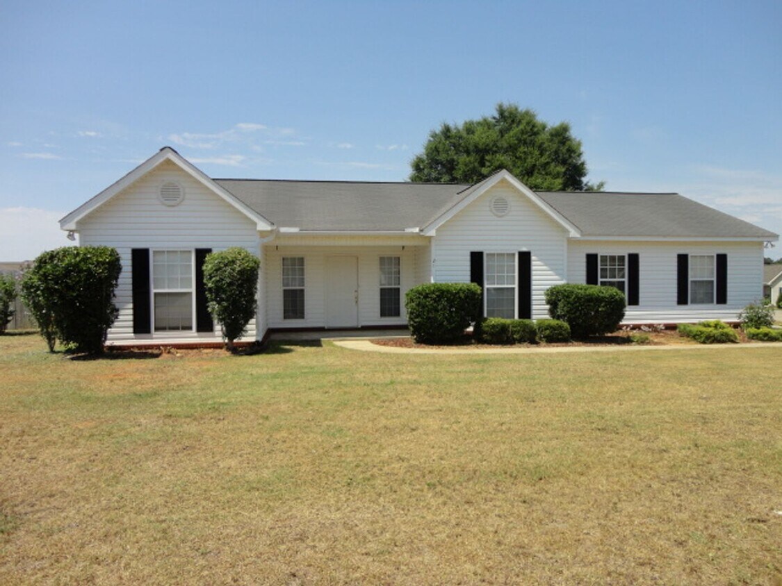 Primary Photo - Wood Creek Subdivision!