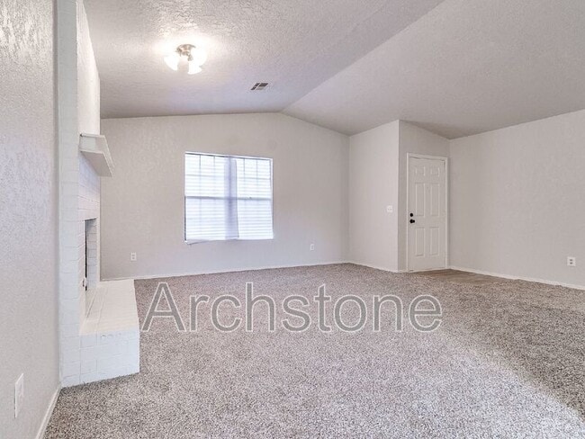 Building Photo - 324 Manner Park Ave