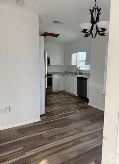 Building Photo - Placida Way Condos