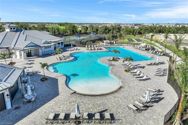 Building Photo - 14214 Heritage Landing Blvd