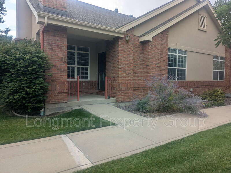 Photo - 1333 Charles Dr